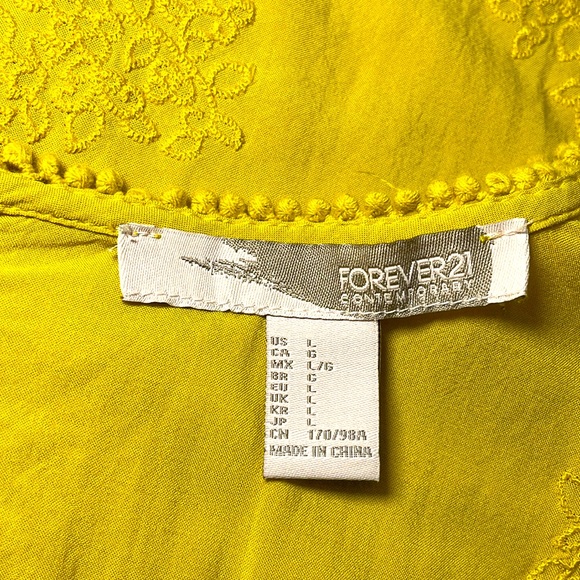 Forever 21 Contemporary Yellow Gold Ruffle Flounce Top, L 8/10 - Picture 4 of 11